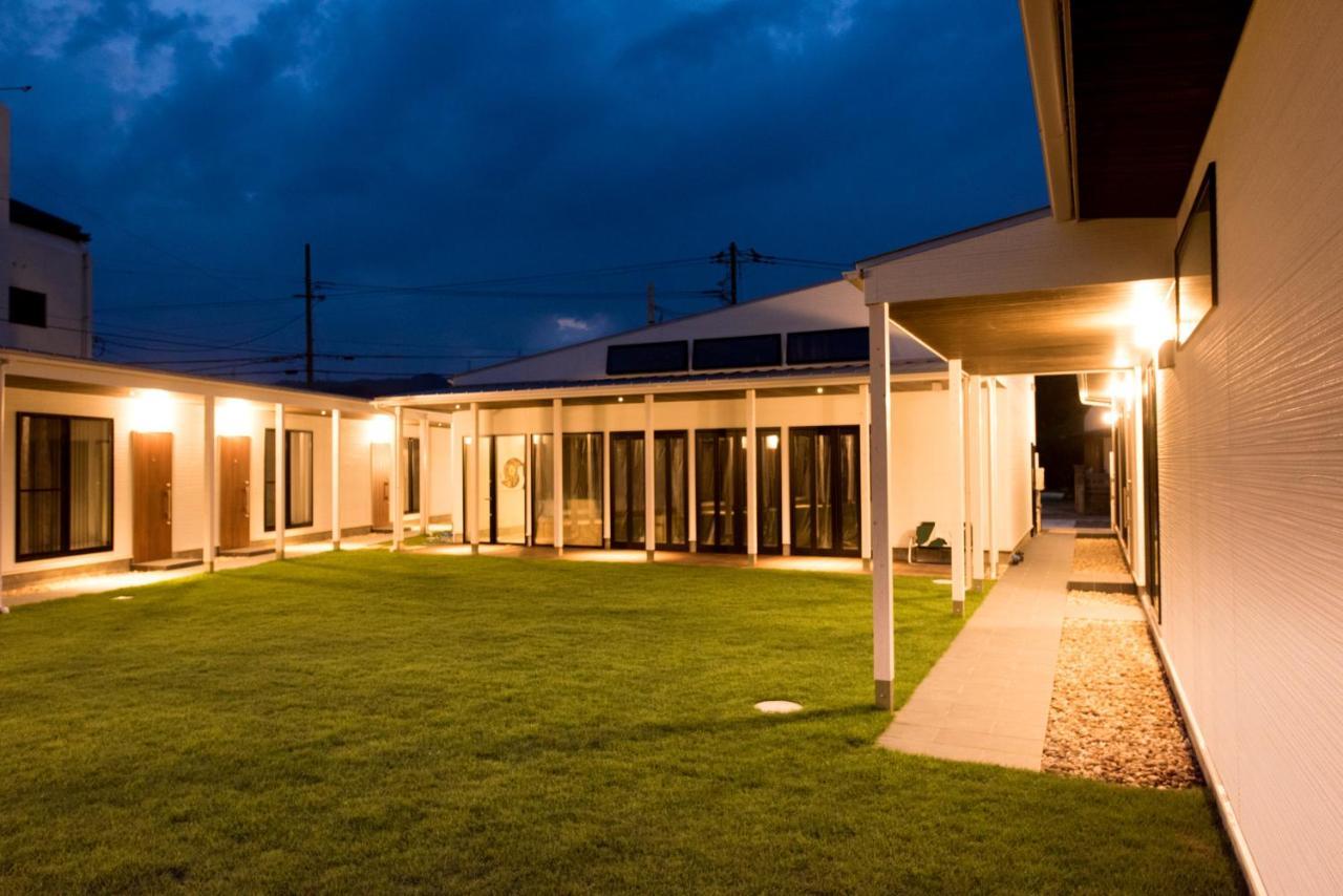 Le.Blanche Hotell Minamiawaji Exteriör bild