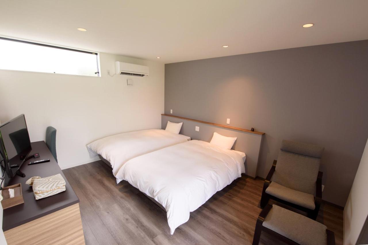 Le.Blanche Hotell Minamiawaji Exteriör bild