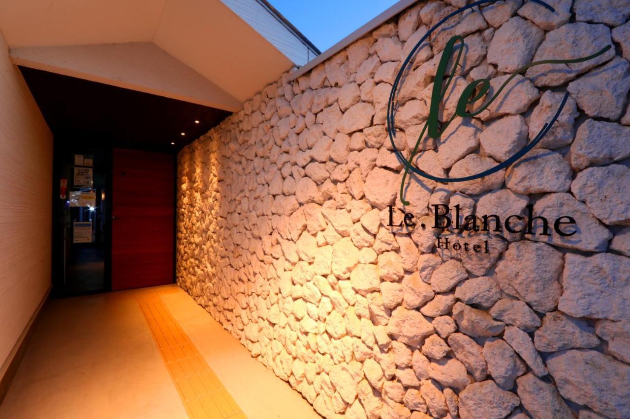 Le.Blanche Hotell Minamiawaji Exteriör bild